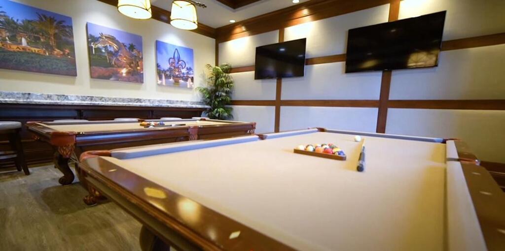 Brand New - 4bd3bth - Lely - Heated Pool - Players Club Included - Min 2 Week Holiday home Naples