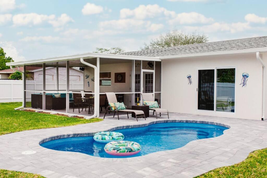 Seahorse - Pool Holiday home *
