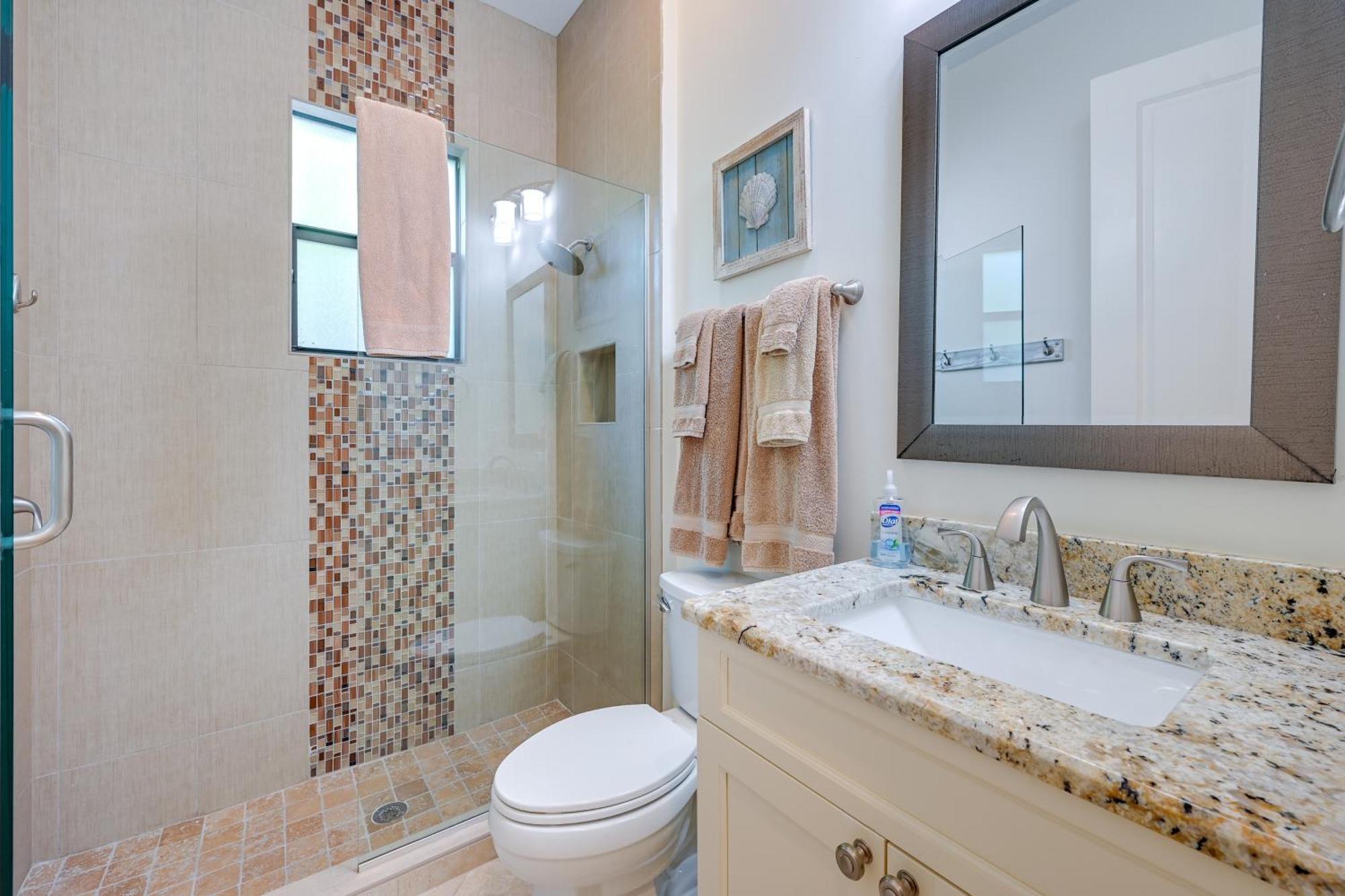 Holiday home Chic Retreat With Private Heated Pool And Lanai Naples
