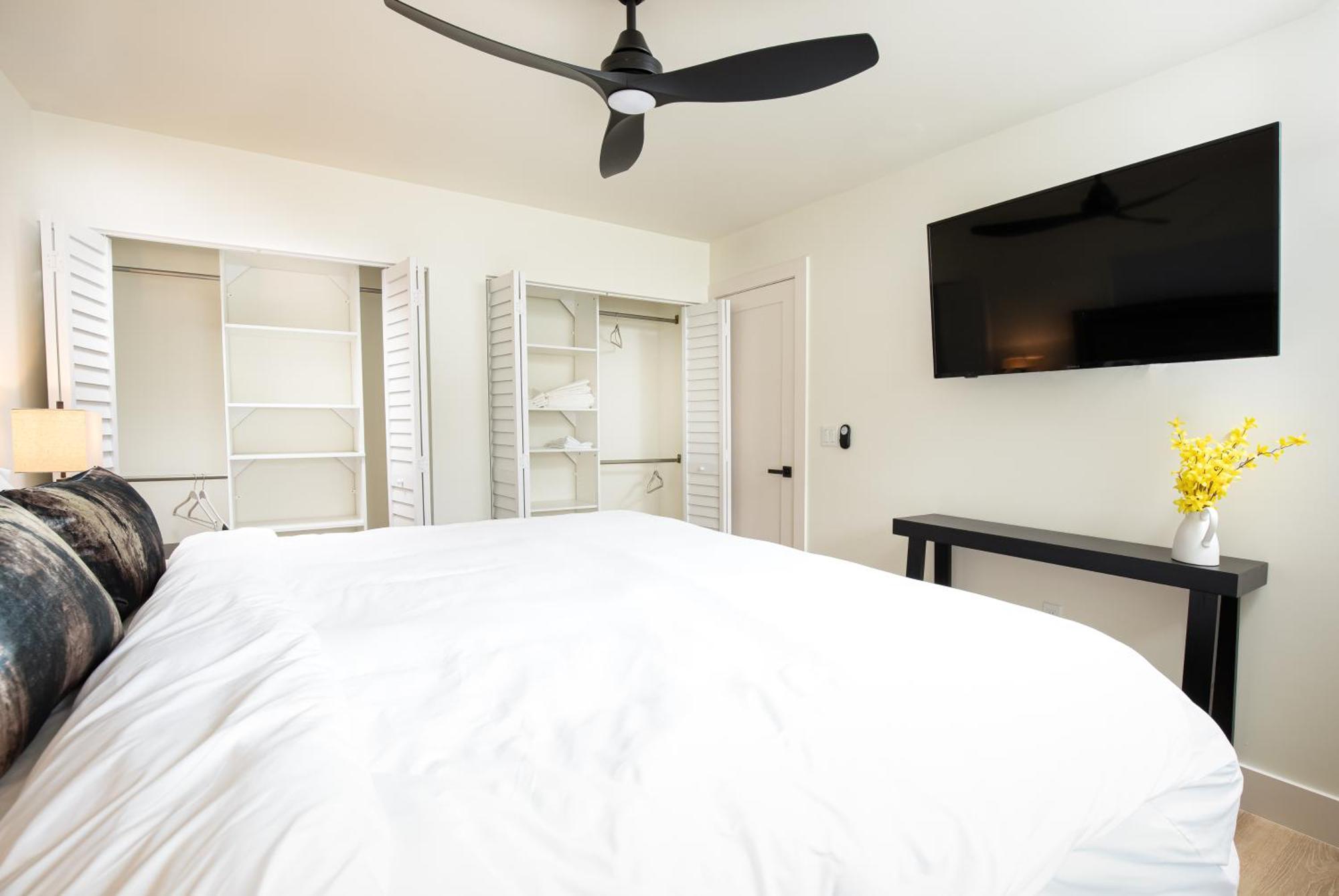 Black Vanilla - Stylish Symphony 3miles Downtown Apartment