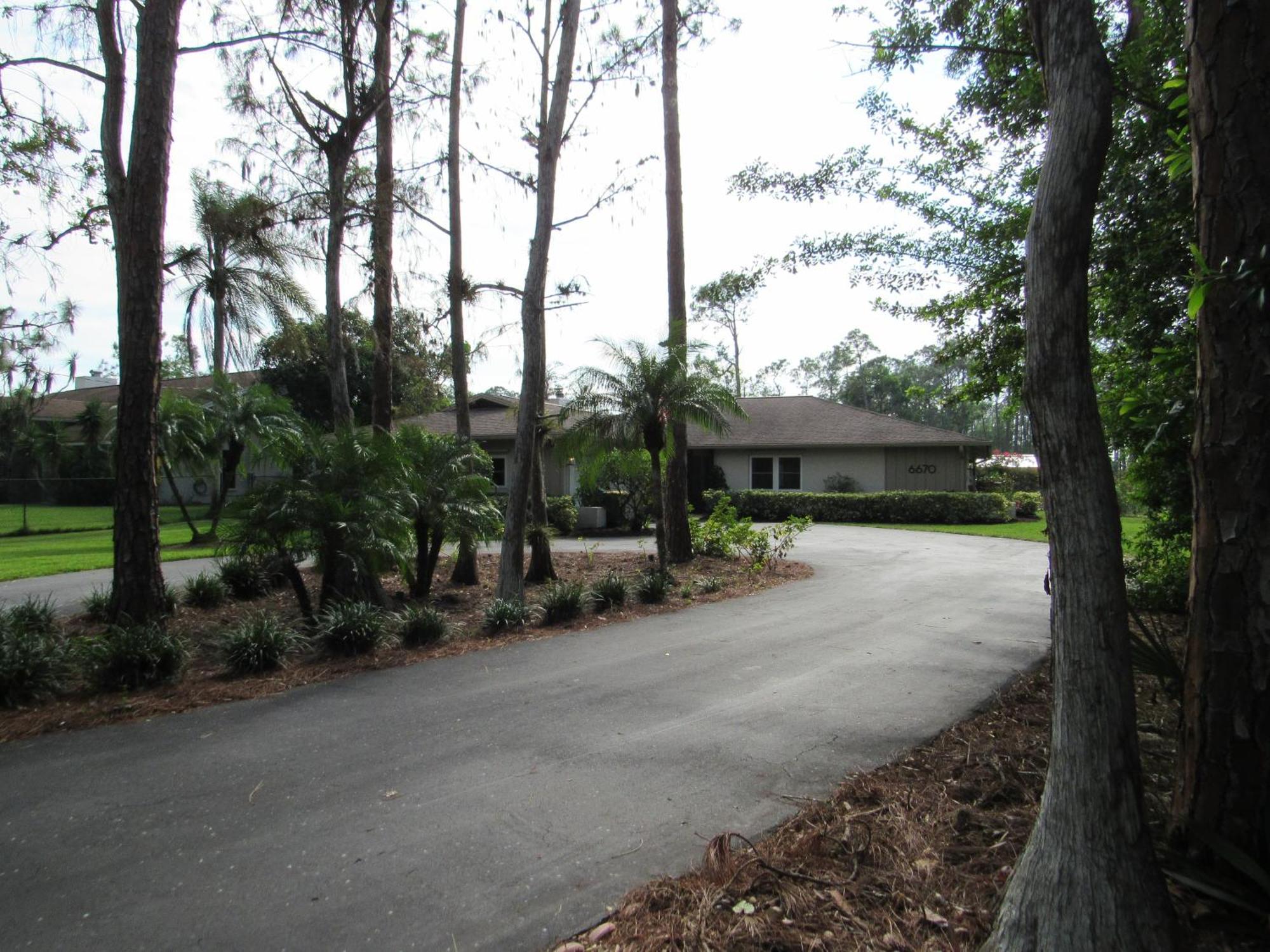 Holiday home Serenity In Paradise! Heated Pool 10 Min To Beach! *