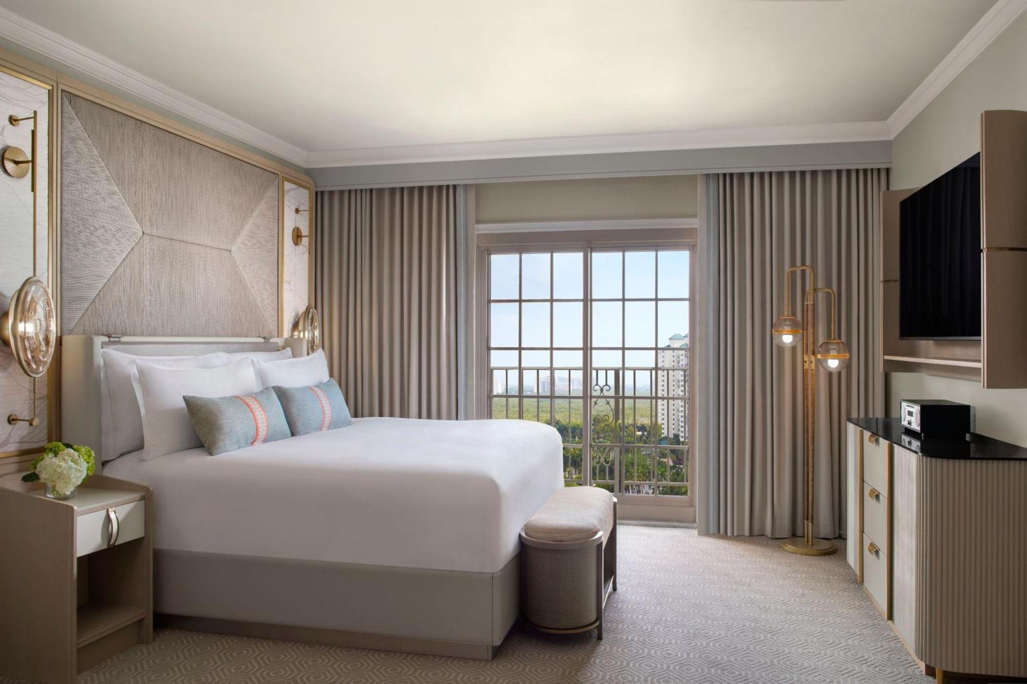 The Ritz-carlton 5*