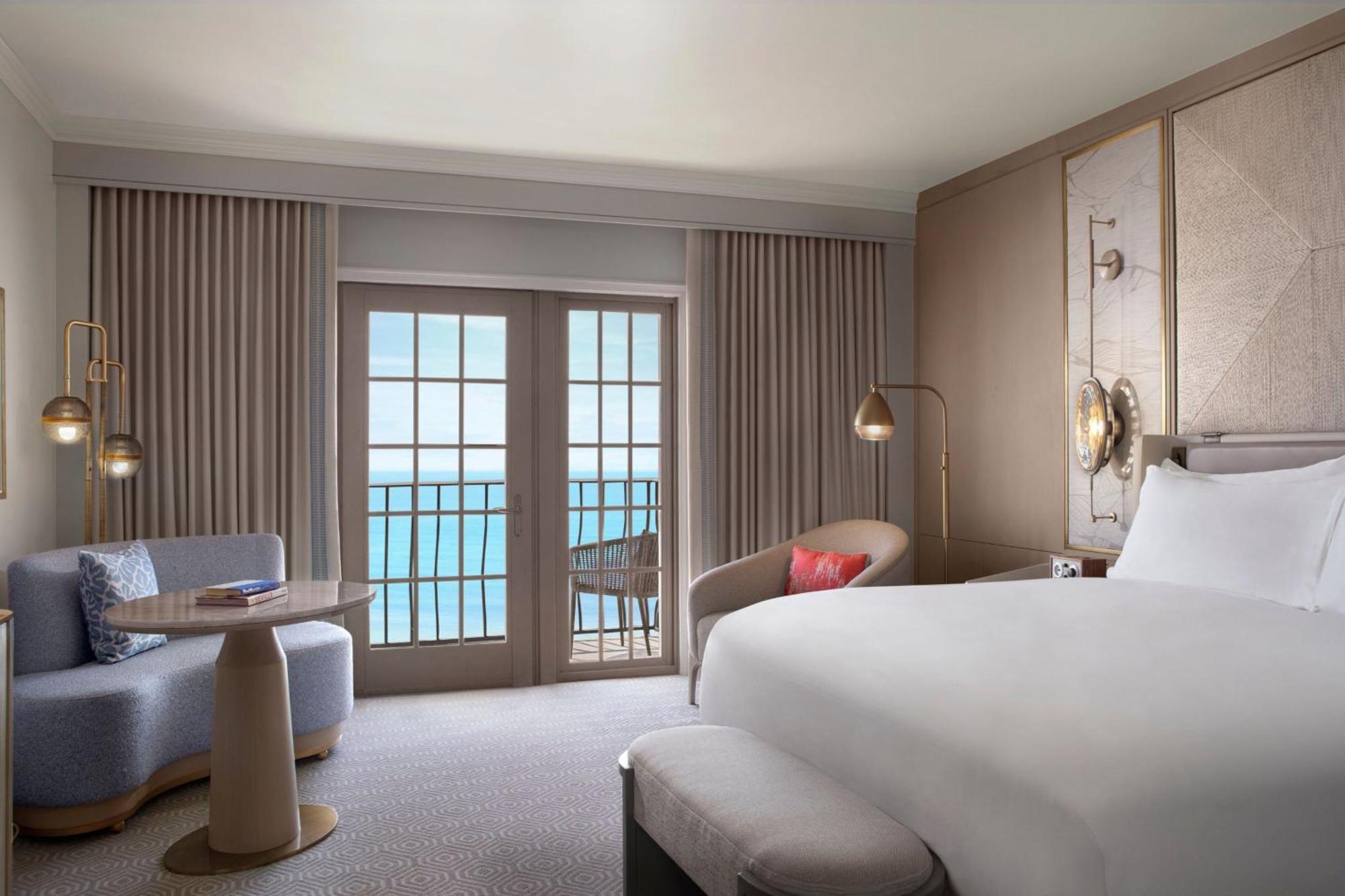 Resort The Ritz-carlton