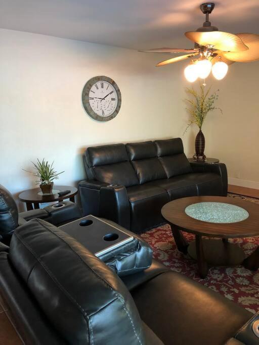 Holiday home Single House With A Heated Pool In North