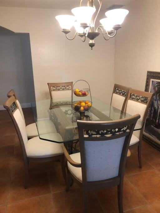 Single House With A Heated Pool In North Holiday home Naples