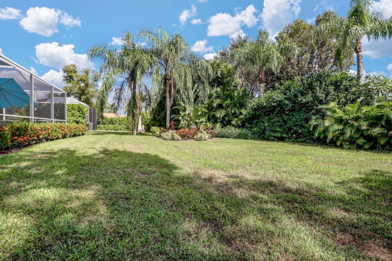 Sunshine Days Stunning Pool Home. Gated Community