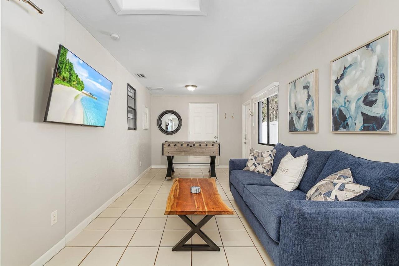 Little Treasure House Minutes From And Mercato Holiday home *