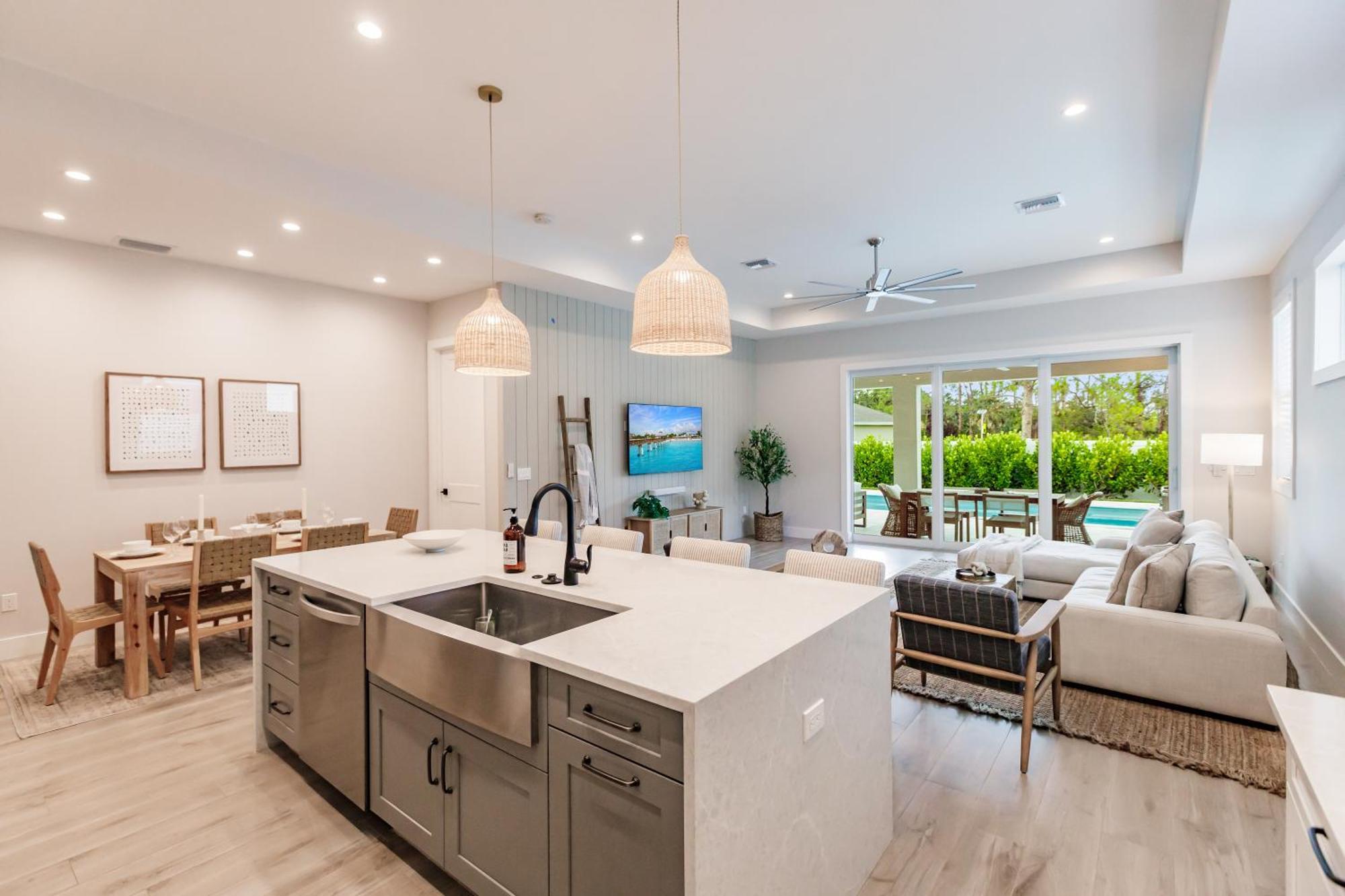 Mimosa Manor 4-4 Luxury Near Vanderbilt * Naples