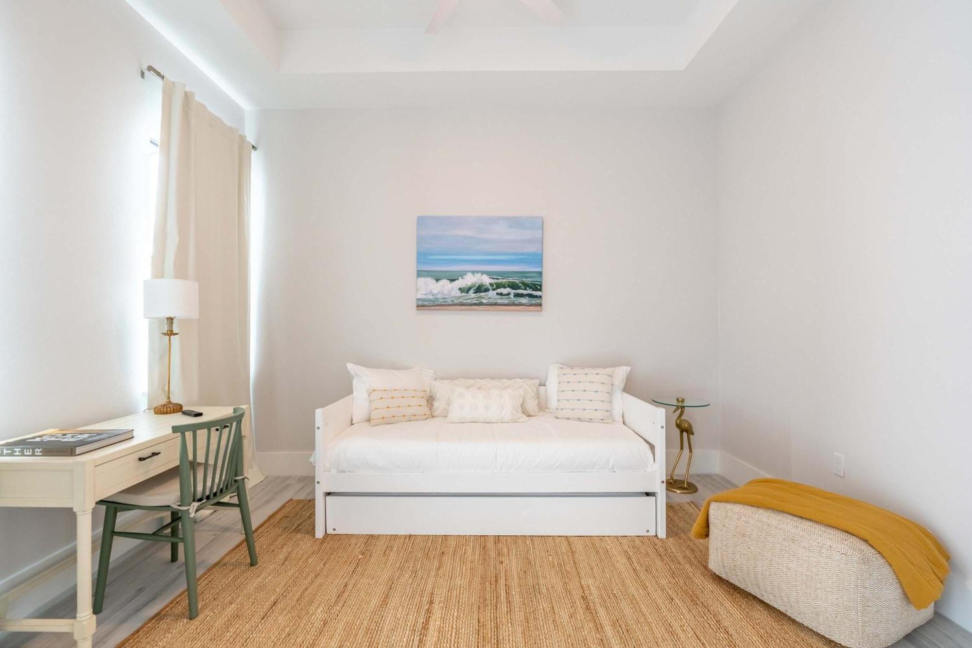 Sparkling New Vanderbilt Luxury Escape Naples