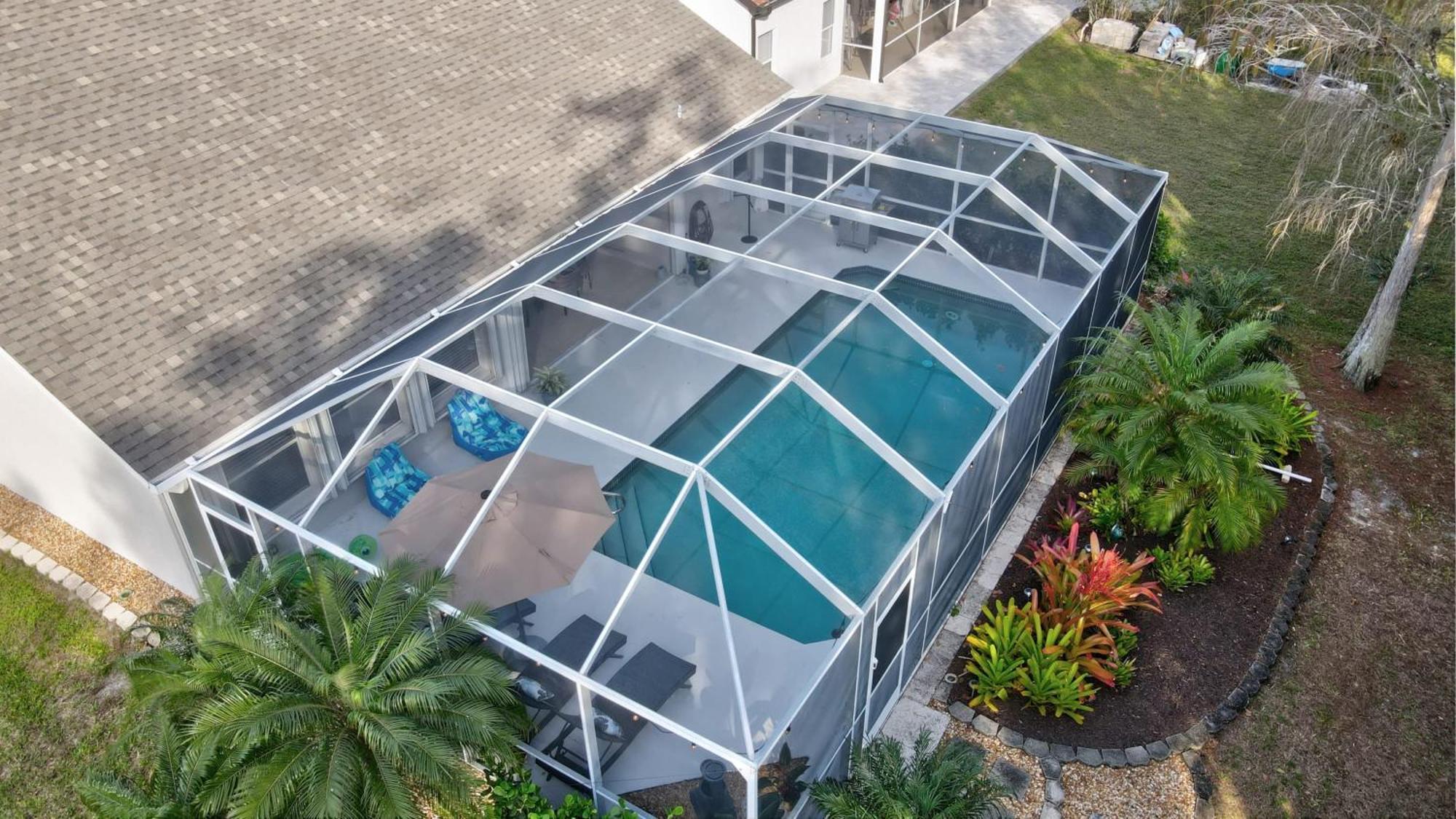 Holiday home Live Like A Local Charming Pool In Berkshire Lakes *