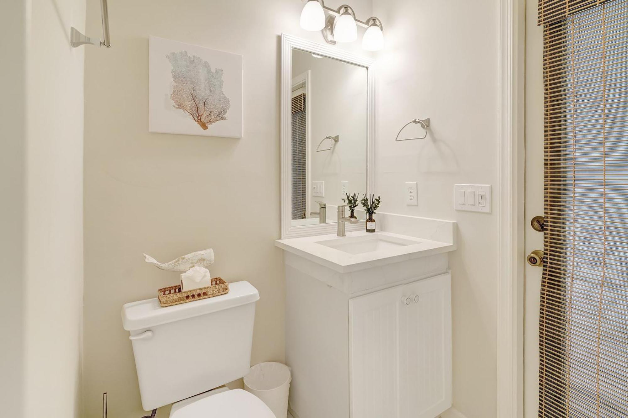 Live Like A Local Charming Pool In Berkshire Lakes * Naples