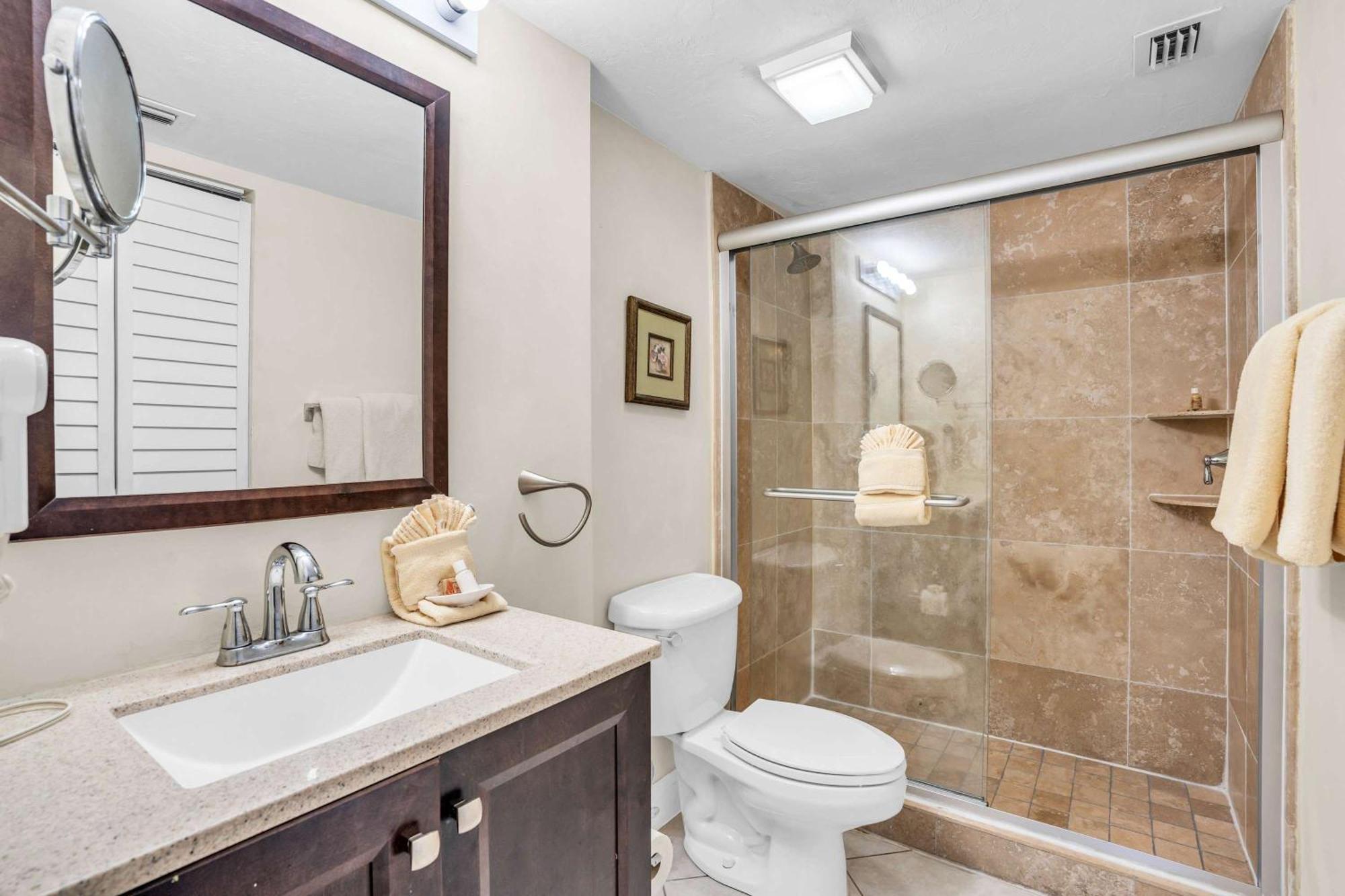 1st Floor With Views * Naples