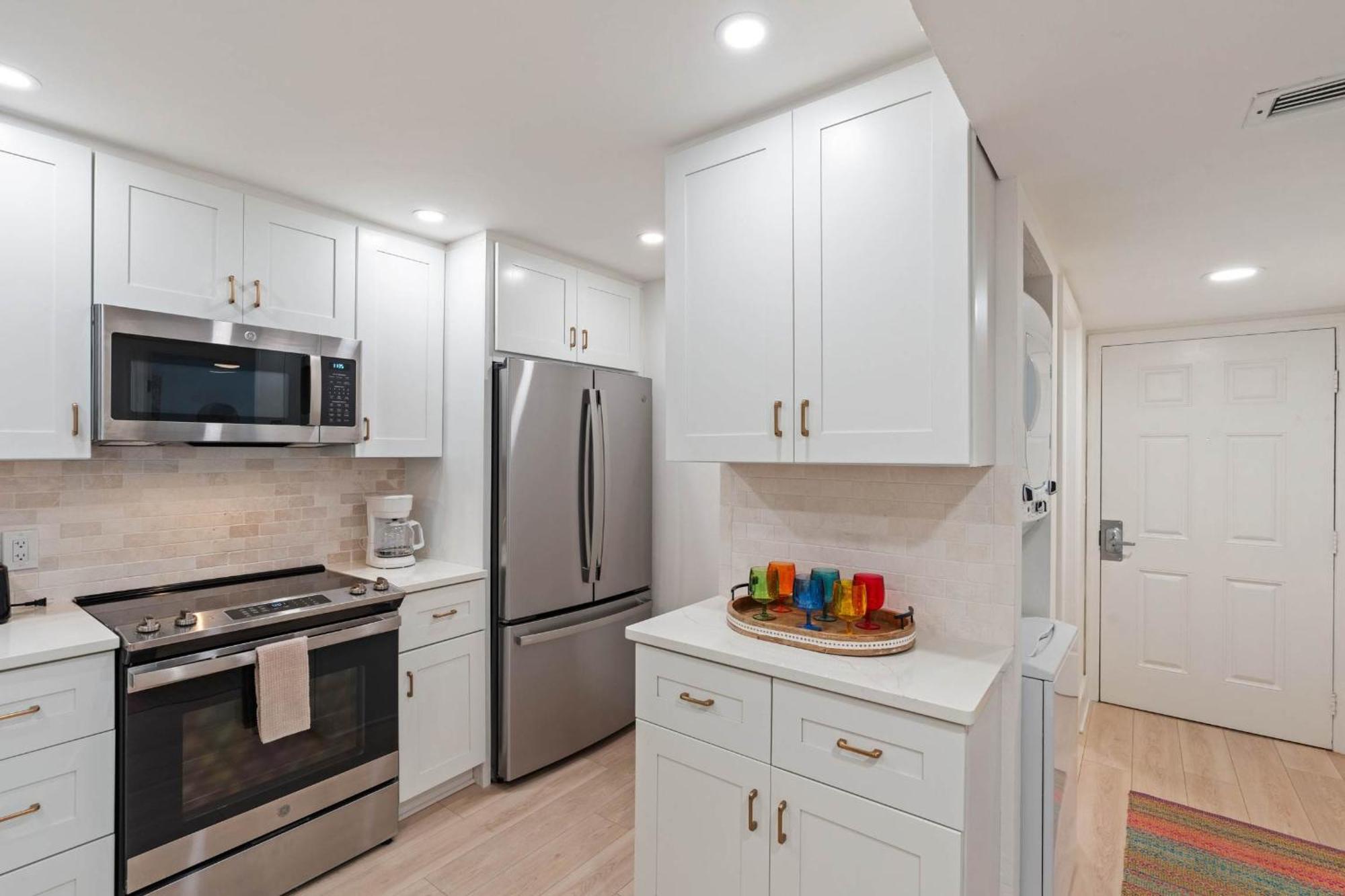 Exquisite Luxury First Floor - Easy Walk To Amenities Holiday home *