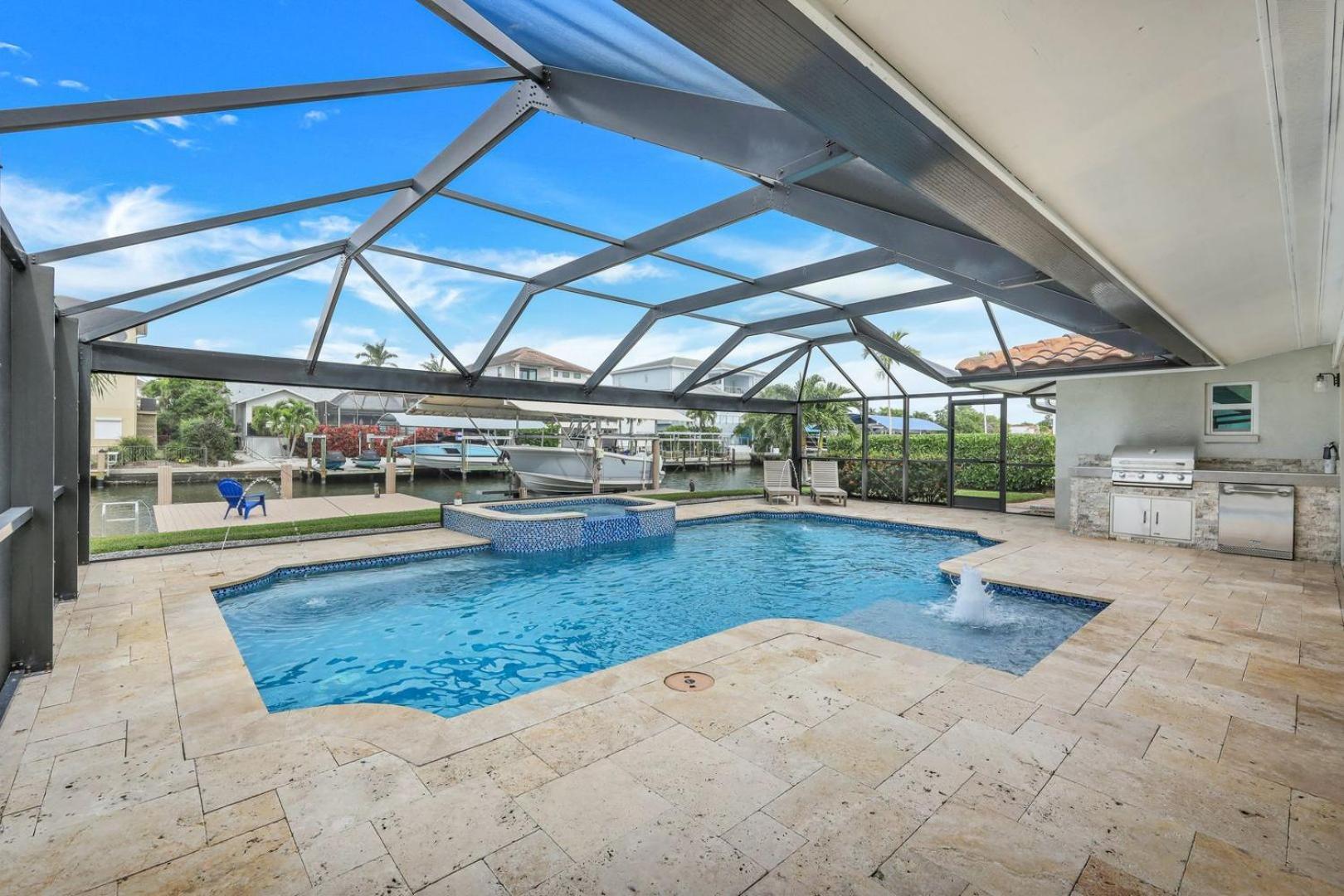 Sunsation On The Water! - Walk To Vanderbilt Beach! Salt Water Pool! Naples