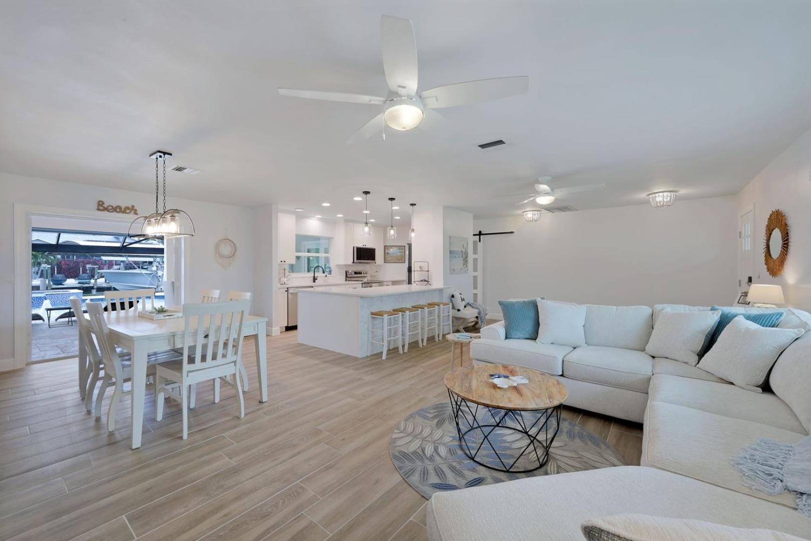 Holiday home Sunsation On The Water! - Walk To Vanderbilt Beach! Salt Water Pool! *