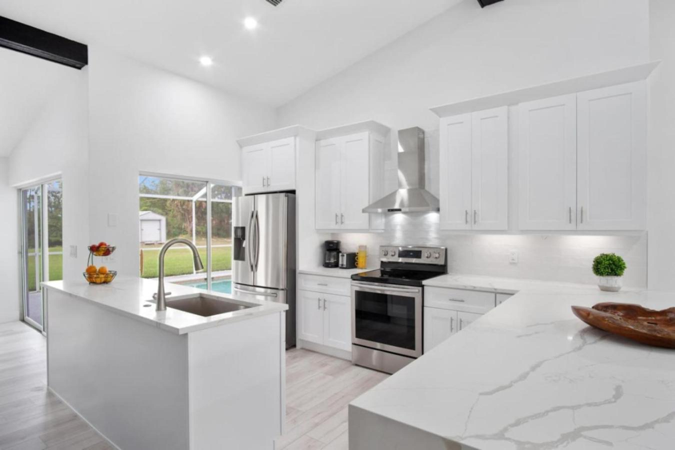 Holiday home Modern Comfort In Naples, Close To Everything *