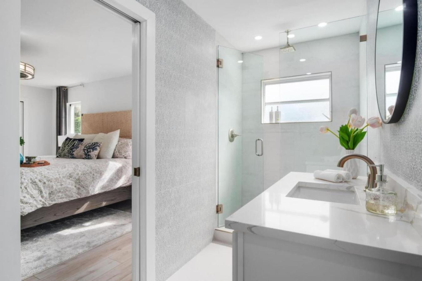Holiday home Modern Comfort In Naples, Close To Everything *