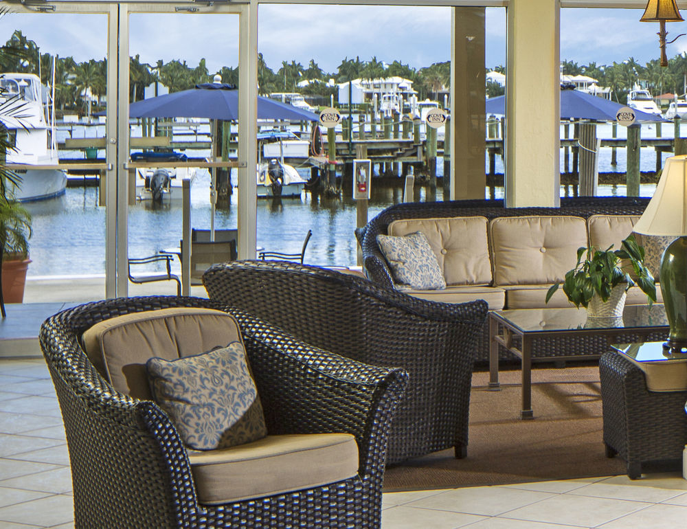 Cove On Bay Hotel Naples