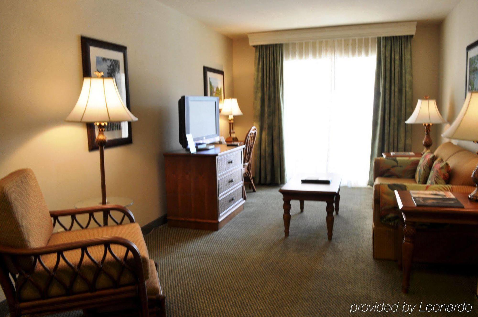 Of Naples, Tapestry Collection By Hilton Naples