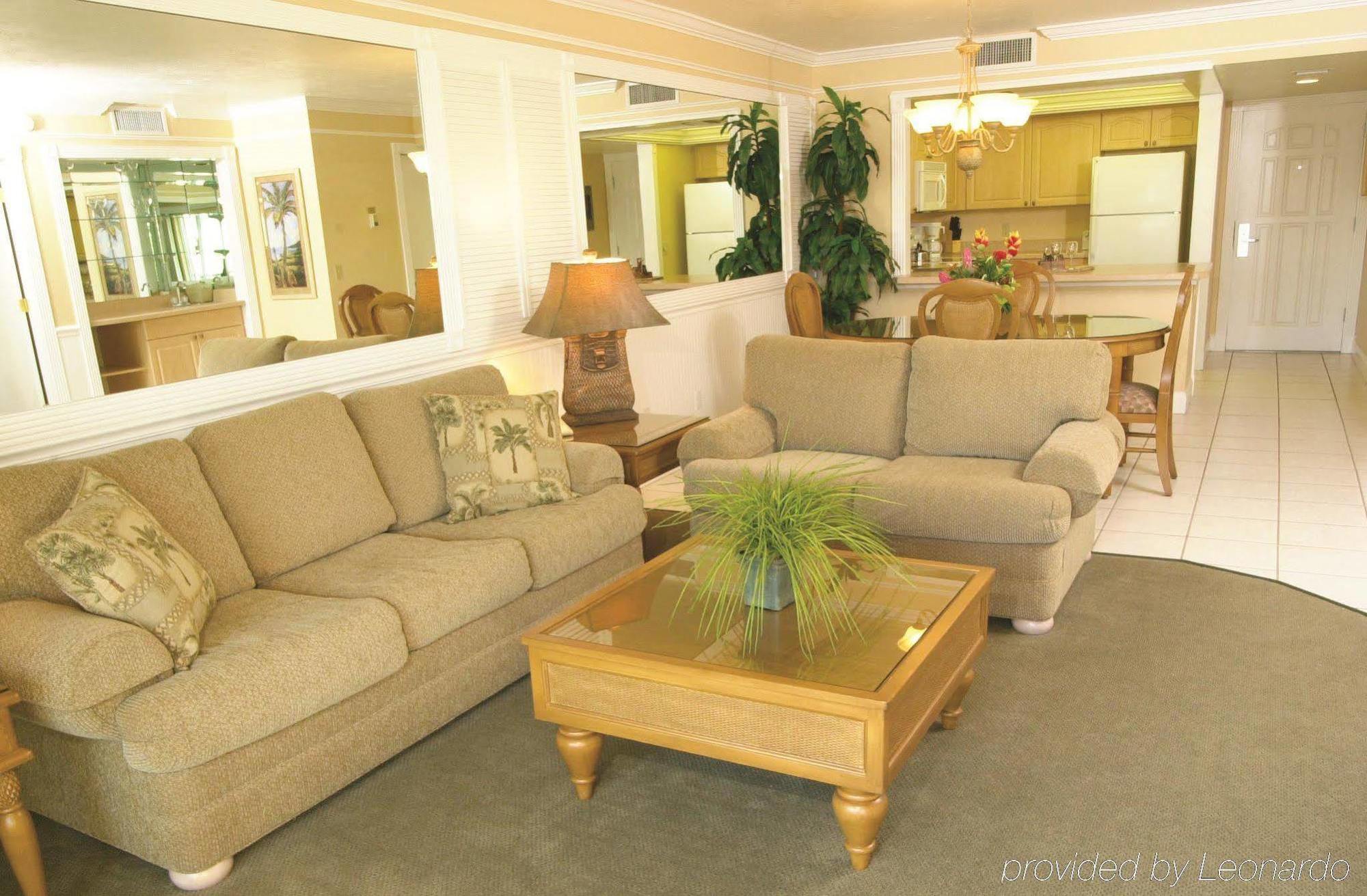 Hilton Vacation Club Charter Club Bay Resort