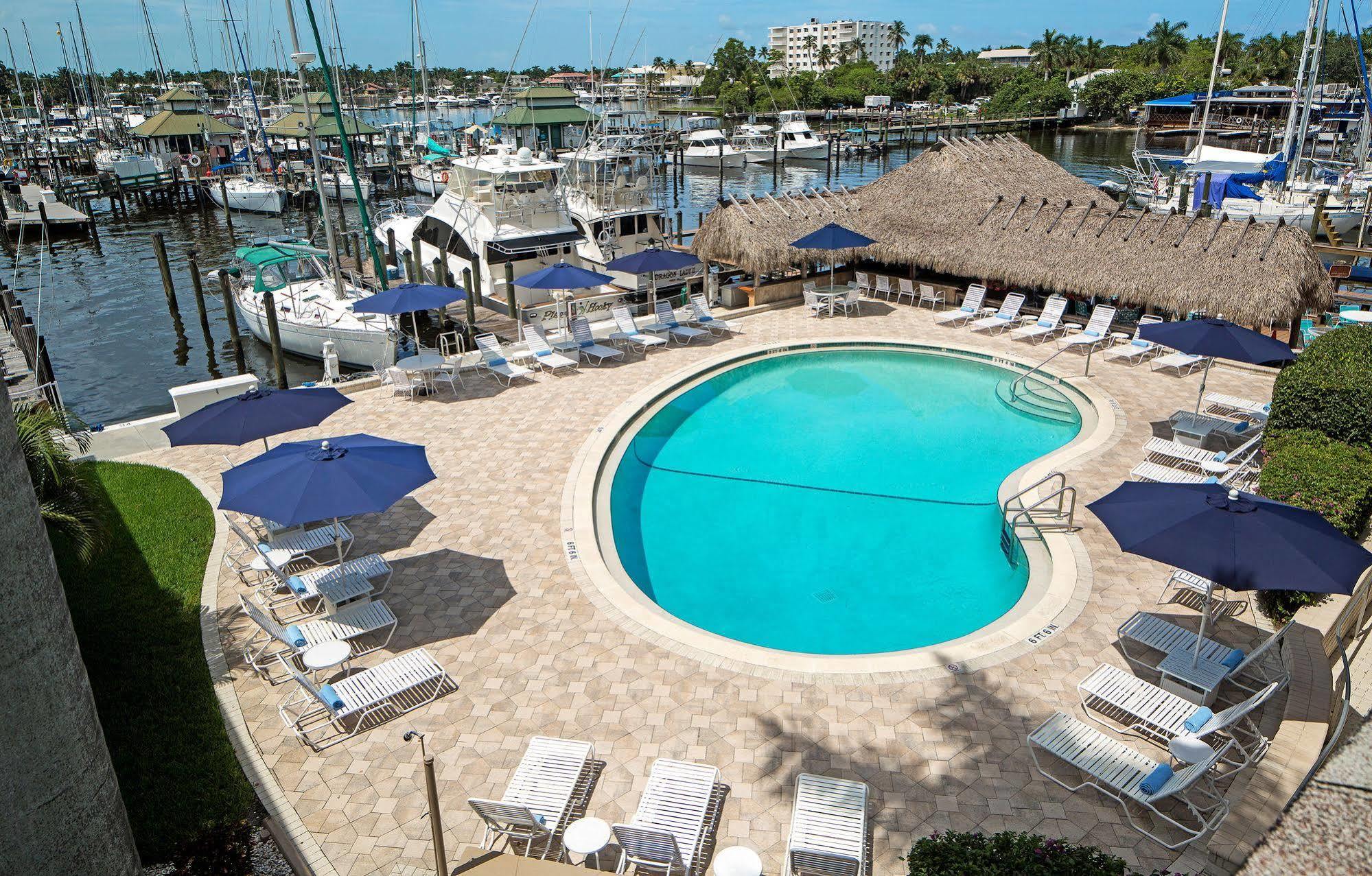 Cove On Bay Hotel Naples