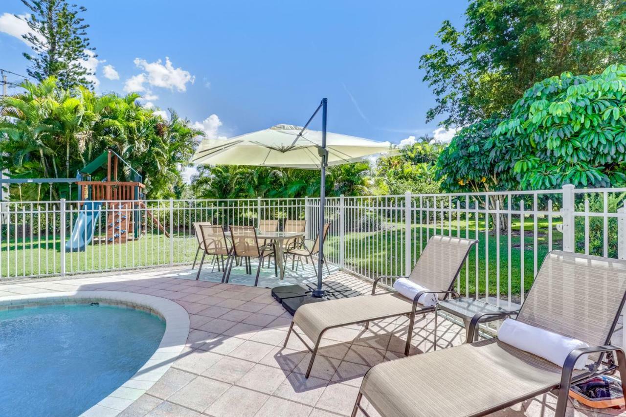 Comfortably Chic Pool Retreat * Naples