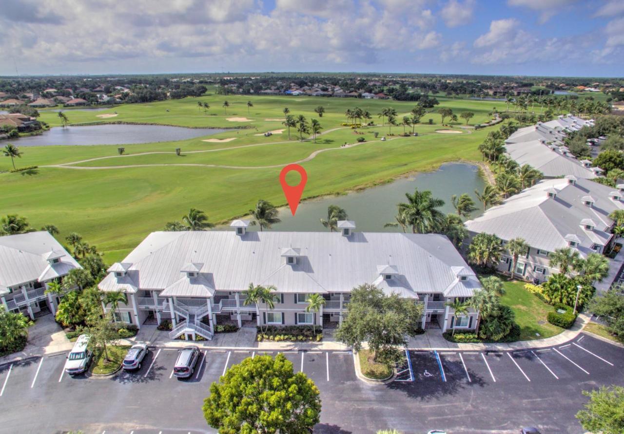 **gorgeous First Floor In Greenlinks Of Lely -relax By The Pool, Golf At 2 Courses Or Enjoy Happy Hour Next Door!** Holiday home Naples