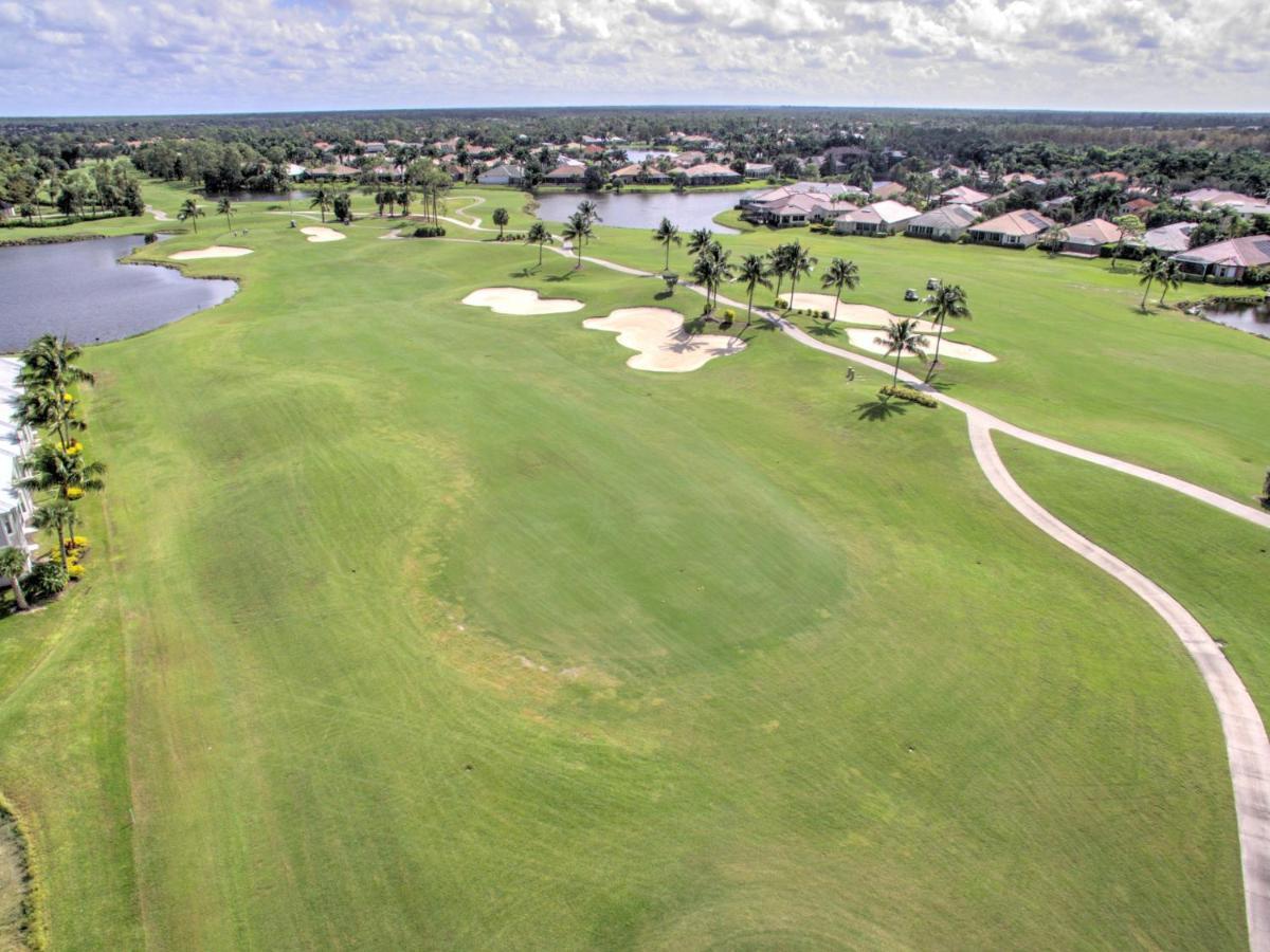**gorgeous First Floor In Greenlinks Of Lely -relax By The Pool, Golf At 2 Courses Or Enjoy Happy Hour Next Door!** *