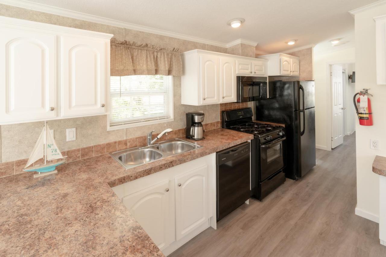 Holiday park Naples Rv 2*