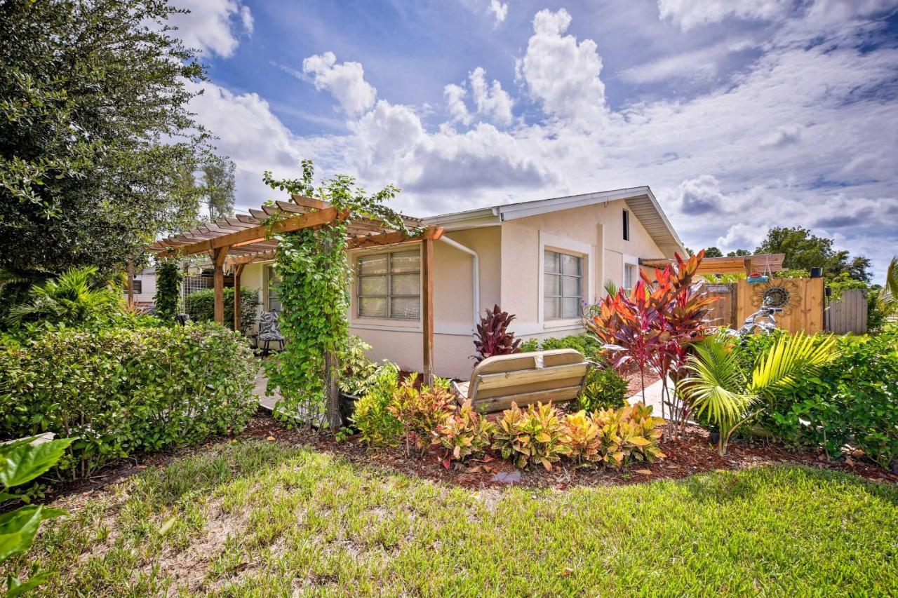 Updated - Near Beaches And Golfing! Holiday home Naples